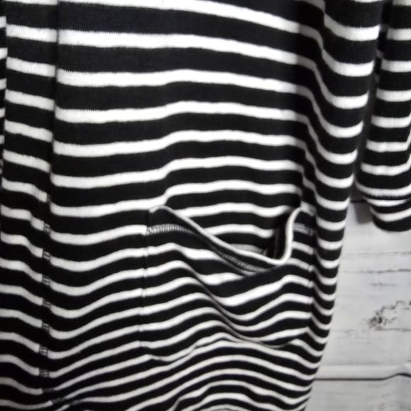 T By Talbots Open Front Cardigan Black And White Striped Womans Size Large - Picture 2 of 5